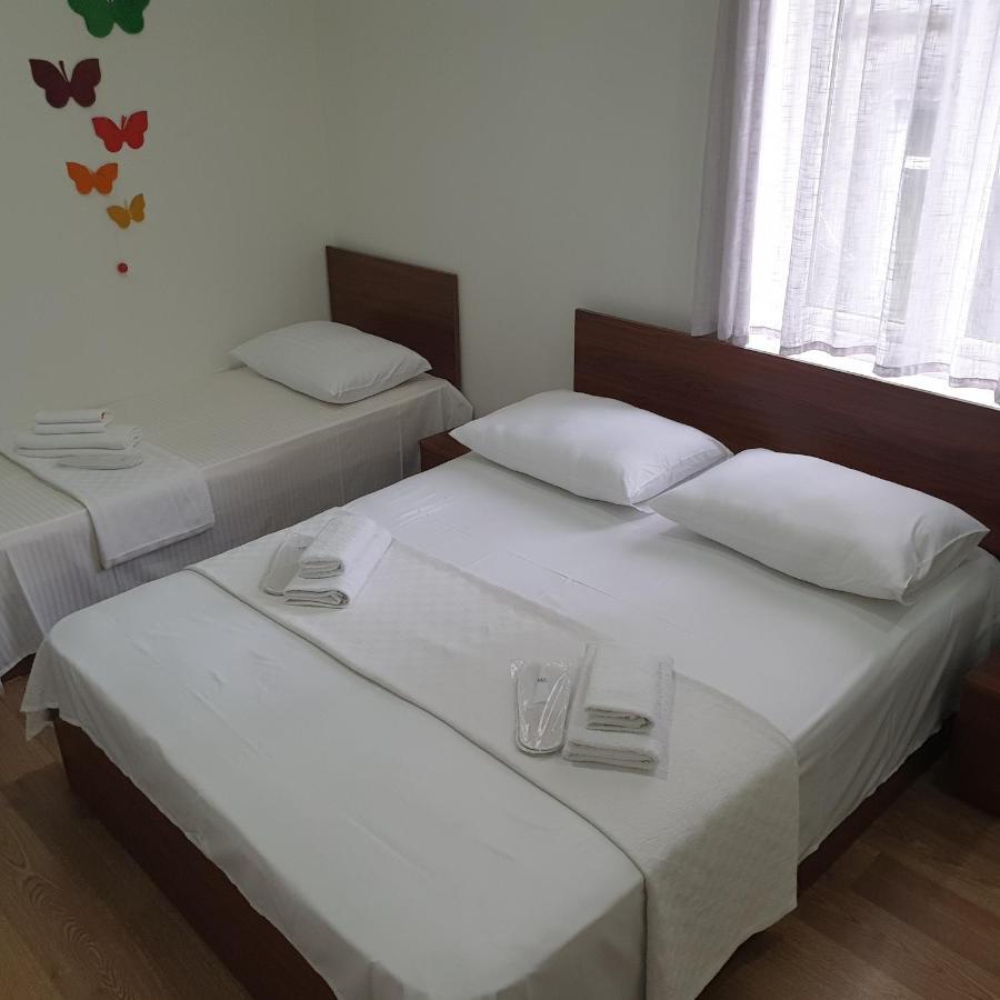 Hotel Leon Batumi Zewnętrze zdjęcie