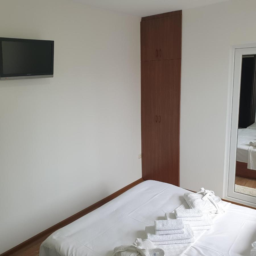 Hotel Leon Batumi Zewnętrze zdjęcie