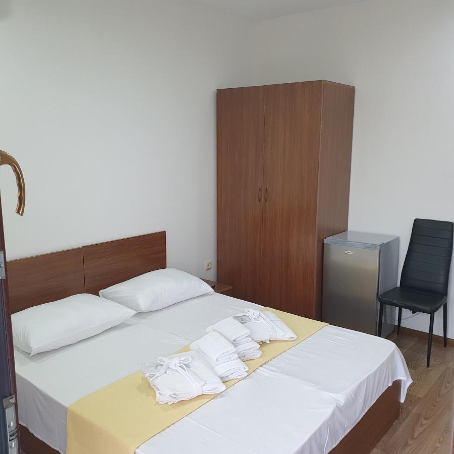 Hotel Leon Batumi Zewnętrze zdjęcie