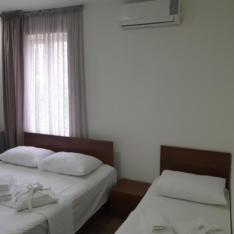 Hotel Leon Batumi Zewnętrze zdjęcie