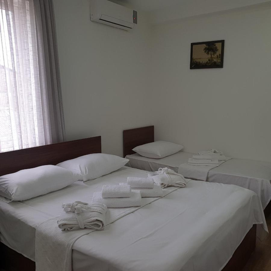 Hotel Leon Batumi Zewnętrze zdjęcie