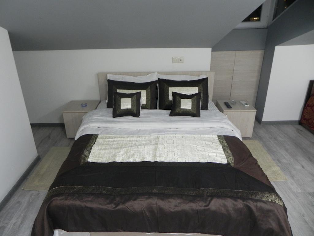 Hotel Leon Batumi Zewnętrze zdjęcie