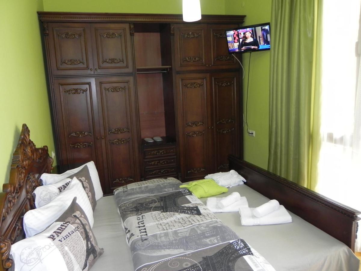 Hotel Leon Batumi Zewnętrze zdjęcie